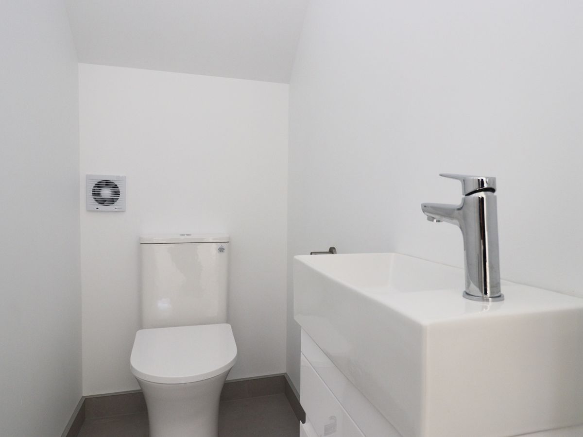 For rent, Macleans Zone, Brandnew 4 beds 2 baths townhouse with garage, Available Now, 303B Bucklands Beach Road, Bucklands Beach, Auckland