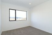 For rent, Macleans Zone, Brandnew 4 beds 2 baths townhouse with garage, Available Now, 303B Bucklands Beach Road, Bucklands Beach, Auckland