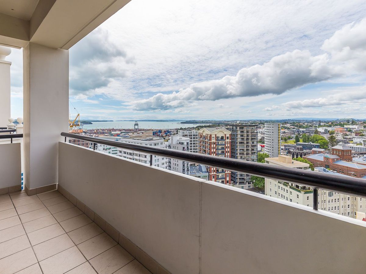 For rent, 33m2 1 bede 1 bath studio apartment, Available from 30th May, 12I / 14 Waterloo Quadrant, City Centre, Auckland