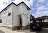 For rent, No pets, no smokers, 4 beds 3 baths townhouse with car park, Available on Fri 5th Jun, West Harbour, Auckland