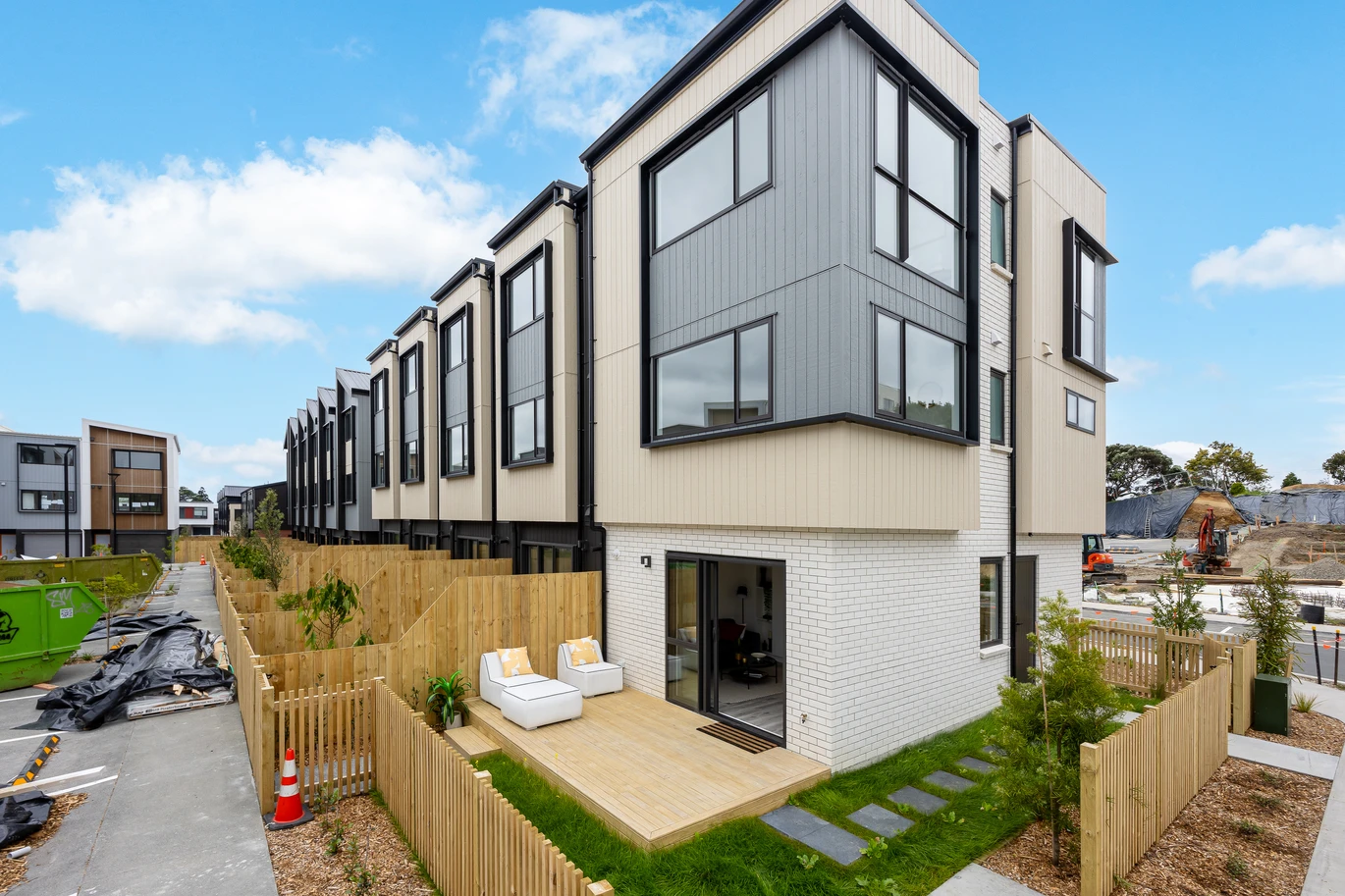 10-Year Master Build Guarantee, Brandnew 3 beds 3 baths home with garage, a Self-contained ground-floor studio with private access, Positioned in the final stage of The Glade, a carefully masterplanned community in Richmond, Mount Wellington, moments from Sylvia Park shopping centre, 37 Tahepuia Lane Mount Wellington, Auckland