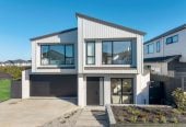 411m2 section backing onto reserve, 2 kitchens, 320m2 Brandnew 6 beds (4 ensuites) + study 5.5 baths house, double garage, 2 beds granny, 15 Seagreen Avenue, Karaka, Auckland