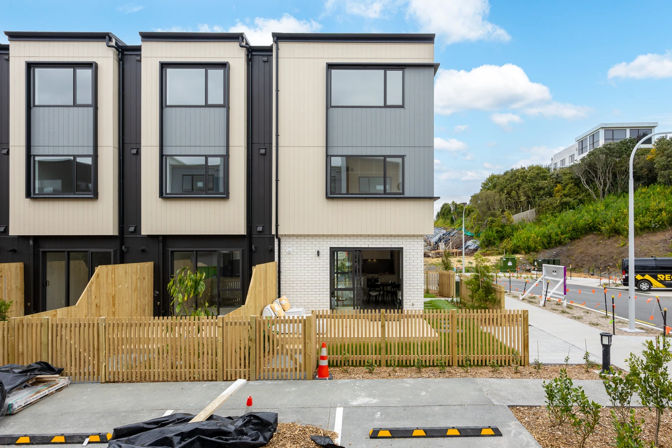 10-Year Master Build Guarantee, Brandnew 3 beds 3 baths home with garage, a Self-contained ground-floor studio with private access, Positioned in the final stage of The Glade, a carefully masterplanned community in Richmond, Mount Wellington, moments from Sylvia Park shopping centre, 37 Tahepuia Lane Mount Wellington, Auckland