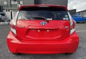 2015 Toyota Aqua Hatchback Automatic, 5 seats, Petrol, 1,496 cc, 119,748 km