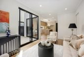 10 Years Master Builder Guarantee, 137m2 Brandnew standalone 3 beds 2.5 baths home with garage, close to motorway access, local shops, parks, zoned for Stanhope Road School, One Tree Hill College and Baradene College, 7A Vause Street Ellerslie, Auckland