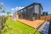 10-Year Master Build Guarantee, Brandnew 3 beds 3 baths duplex home with garage, close proximity to highly-regarded kindergartens and primary schools, and is handy to the vibrant cafes, shops, and amenities of the Kumeu Town Centre. 89 Podgora Avenue Huapai, Auckland