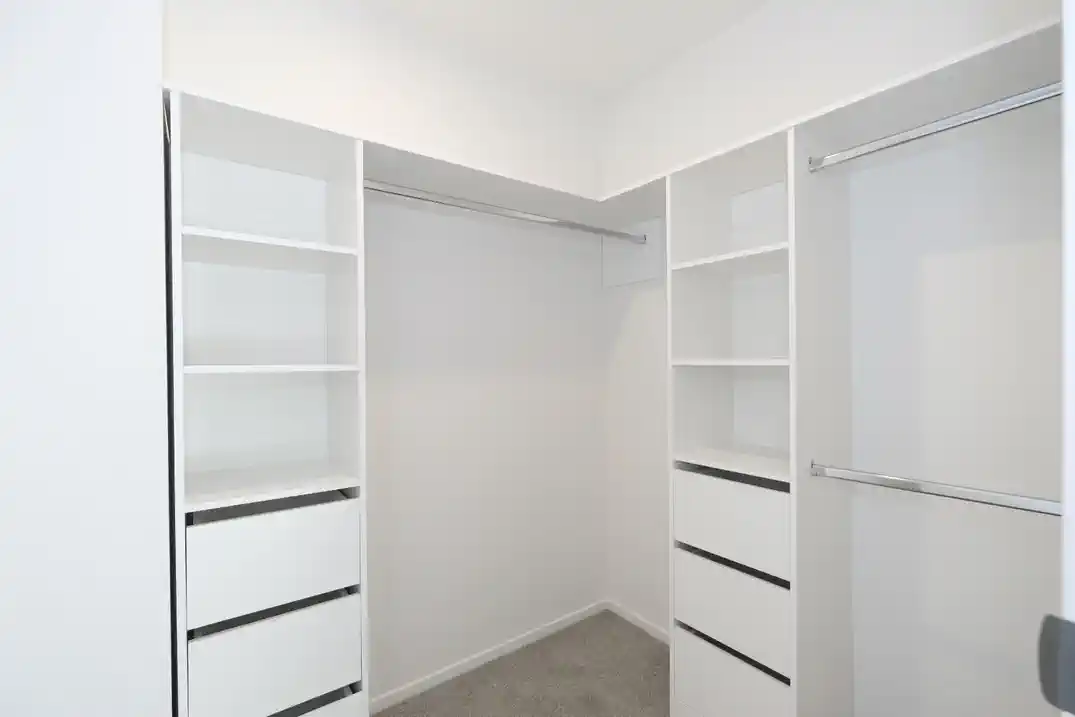 For rent, 4 beds 3 baths house with garage, Available from 1st July, 31C Culver Tce, Howick, Auckland