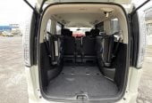 2011 Nissan Serena S-Hybrid Highway Star 8 Seats Van Automatic, 7 seats, 2,000 cc, 170,000 km, Finance Available
