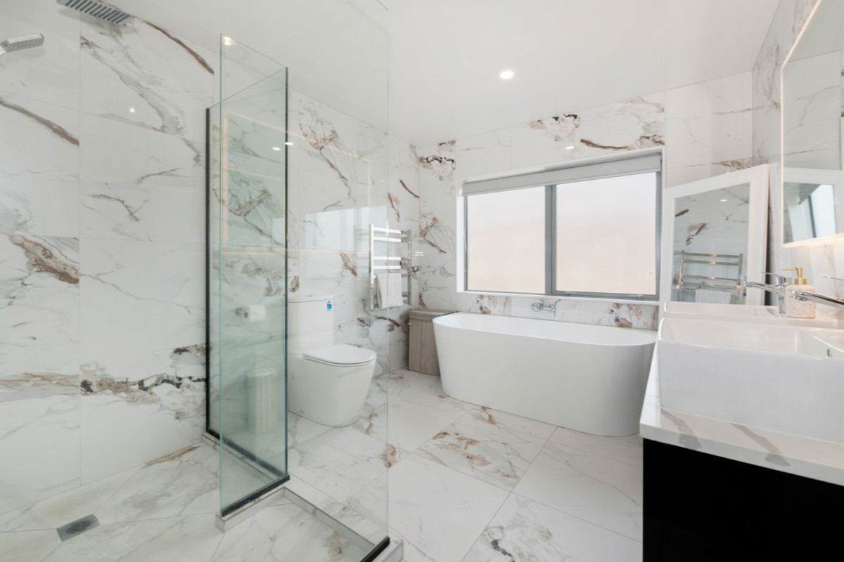 456m2 section, 2 Kitchens, 364m2 8 beds (4 ensuites) 6.5 baths house with double garage and 2 beds granny, close to reserve, schools, Ormiston town centre, 40 Rashni Road, Flat Bush, Auckland