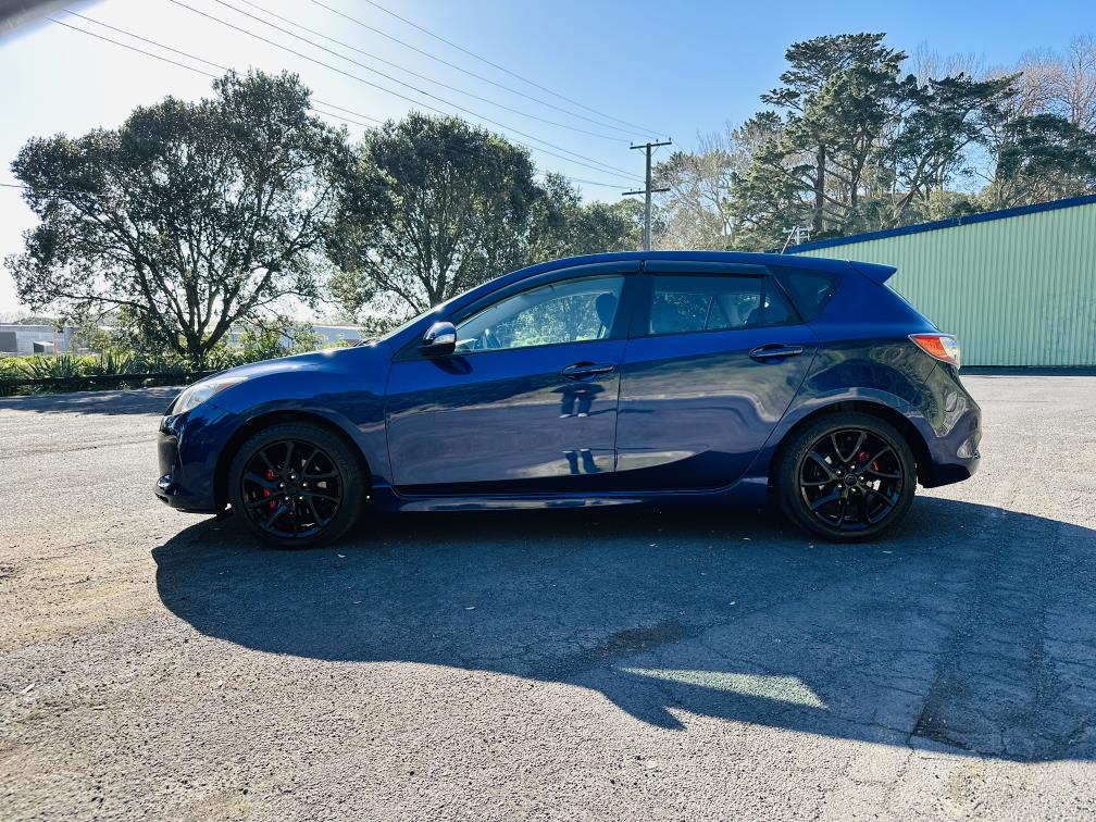 2013 Mazda Axela 20S SPORTS !! SKYACTIVE ENGINE !! Hatchback Tiptronic, 5 seats, Blue, New Import, Petrol, 2,000 cc, 73,217 km