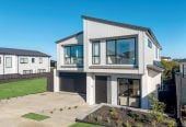 411m2 section backing onto reserve, 2 kitchens, 320m2 Brandnew 6 beds (4 ensuites) + study 5.5 baths house, double garage, 2 beds granny, 15 Seagreen Avenue, Karaka, Auckland