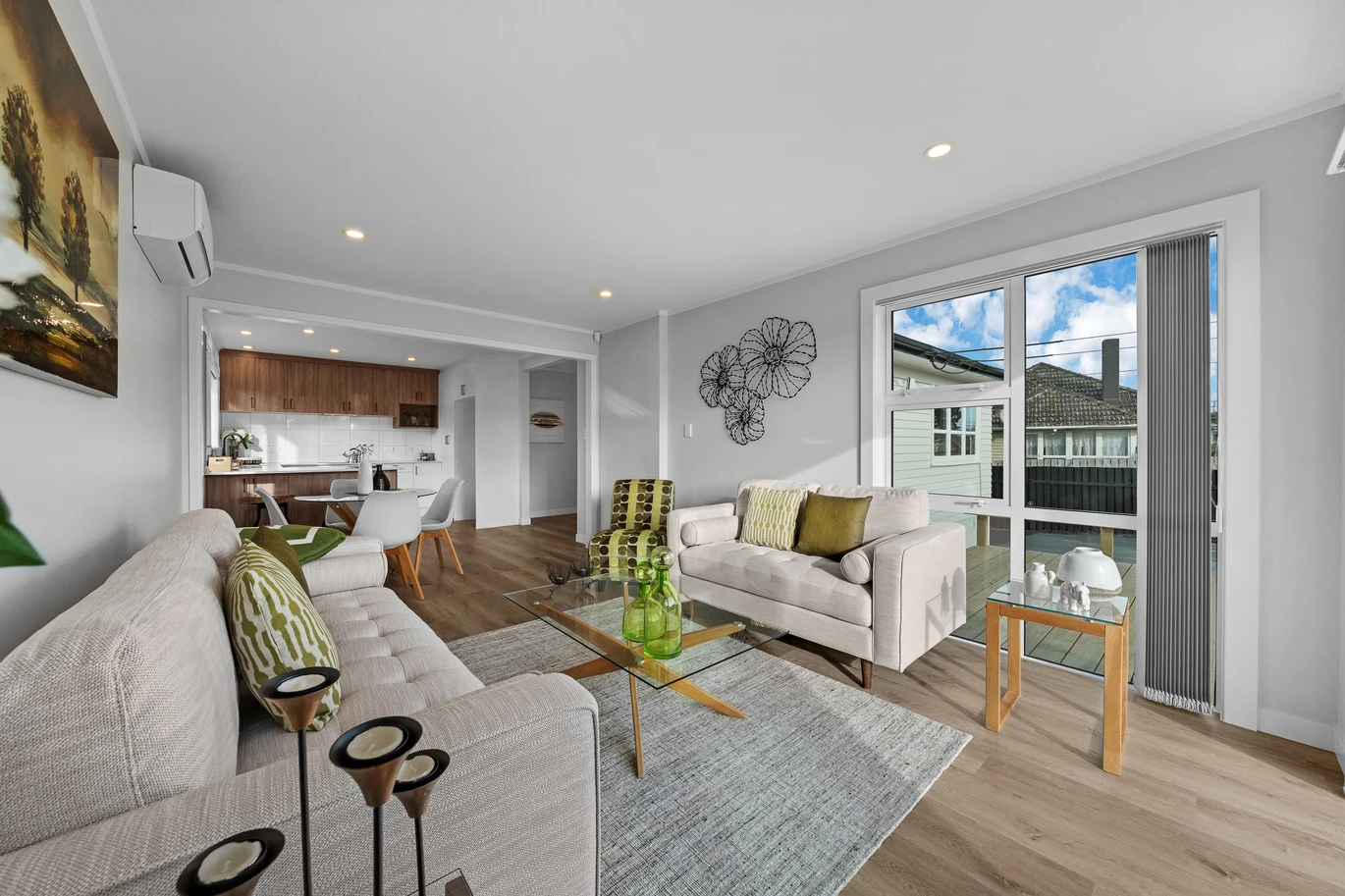 698m2 section, Renovated 3 beds 1 baths house, Additional Utility Room Inside, double garage, Separate Cabin with 2 Additional Utility Rooms, close to schools, shopping centres, motorway access, 26 Williams Crescent Otara, Auckland