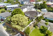 809m2 section, Must SELL ASAP, Due to mounting financial pressures, Forget the CV and ignore past prices, 4 beds 1.5 baths house wit garage, In zone for Freyberg Community School, Rangeview Intermediate, and Rutherford College. 16 Coniston Avenue Te Atatu South, Auckland