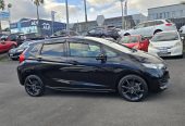 2016 Honda Fit Hybrid !! Leather Seats !! Superb condition !! Hatchback Automatic, 5 seats, Black, Hybrid, 1,490 cc, 94,779 km