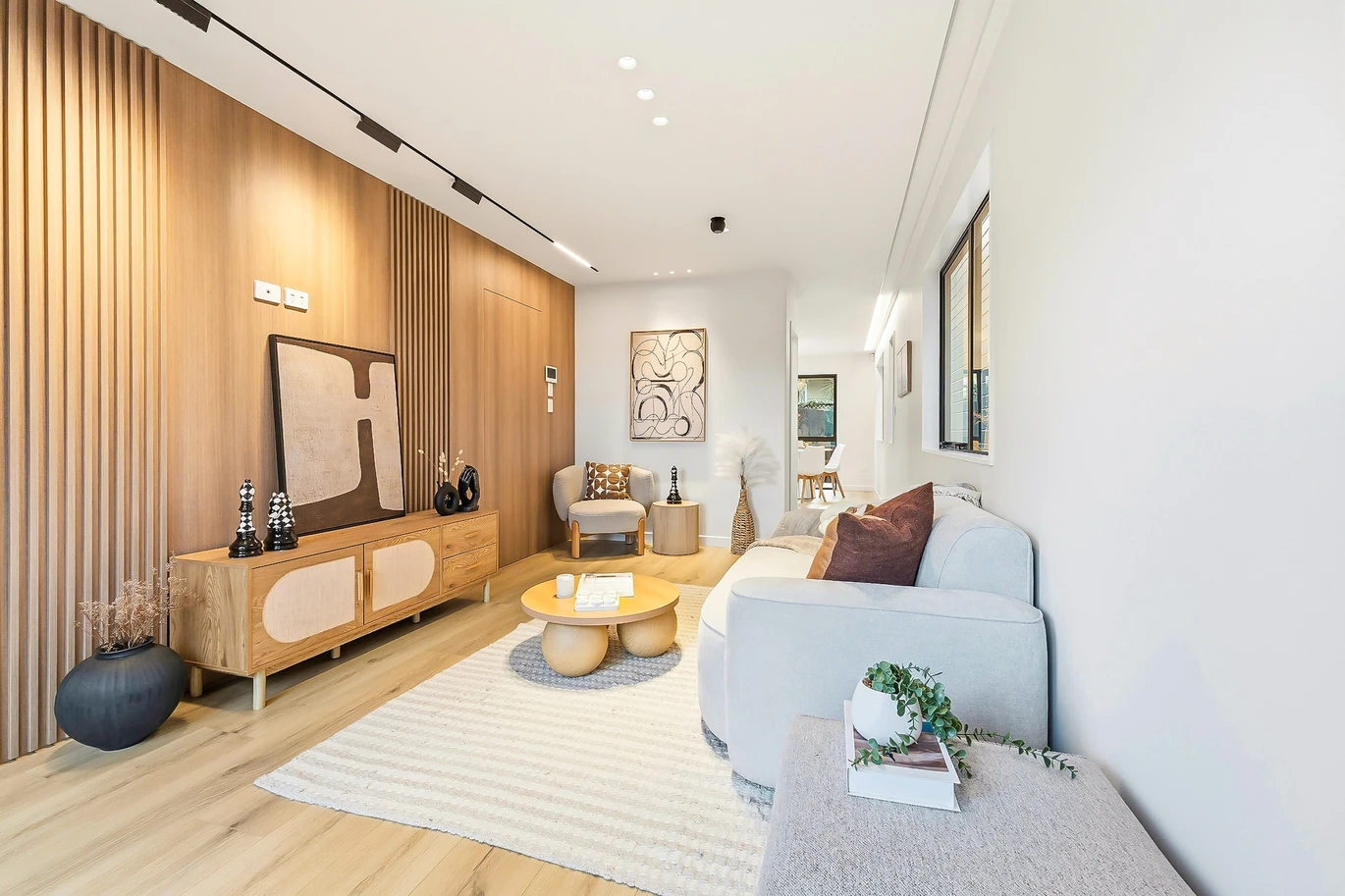 10-Year Stamford Building Warranty, Brandnew standalone 4 beds 2.5 baths home with garage + EV charging pre-wiring, Prime location near top schools, pristine beaches, and cafes, Motivated vendor, 14C Gerontius Glade Torbay, Auckland