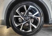 2018 Toyota C-HR G LED EDITION/GRADE 4.5/ RV/SUV Automatic, 5 seats, Perl, New Import, Hybrid, 1,800 cc, 64,333 km