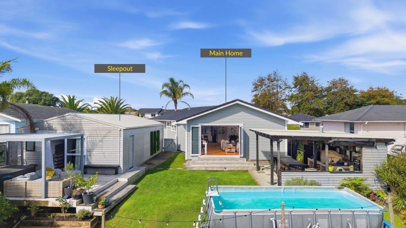 909m2 section, 158m2 4 beds 2 baths main houe PLUS a separate wing/sleepout with a 5th bedroom, bathroom, and covered deck, a massive covered patio with a professional-grade wood-fired pizza oven and a fully equipped outdoor bar area, a large carport, close to reserves, local shops, schools, 23 Tabitha Crescent Henderson, Auckland