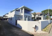 For rent, Positioned right opposite the beach, Macleans College and BBI school zone, no smoking, Pet negotiable, 4 beds 2.5 baths house with double garage, Available from 13th July, 26A The Parade, Bucklands Beach,, Auckland