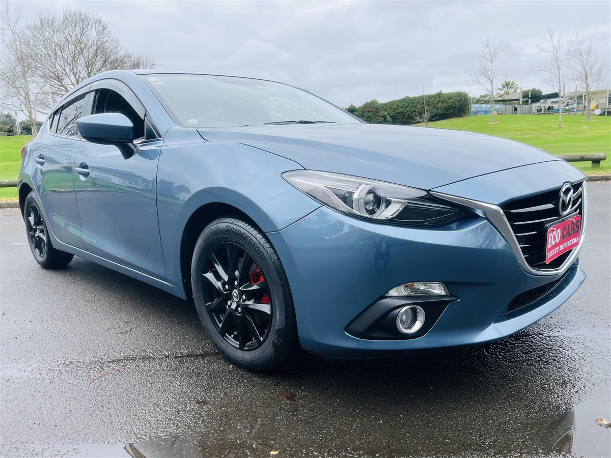 2014 Mazda Axela 1.5S 6 SPEED MANUAL SKYACTIV Hatchback Manual, 5 seats, Blue, Petrol, 1,500 cc, 74,524 km