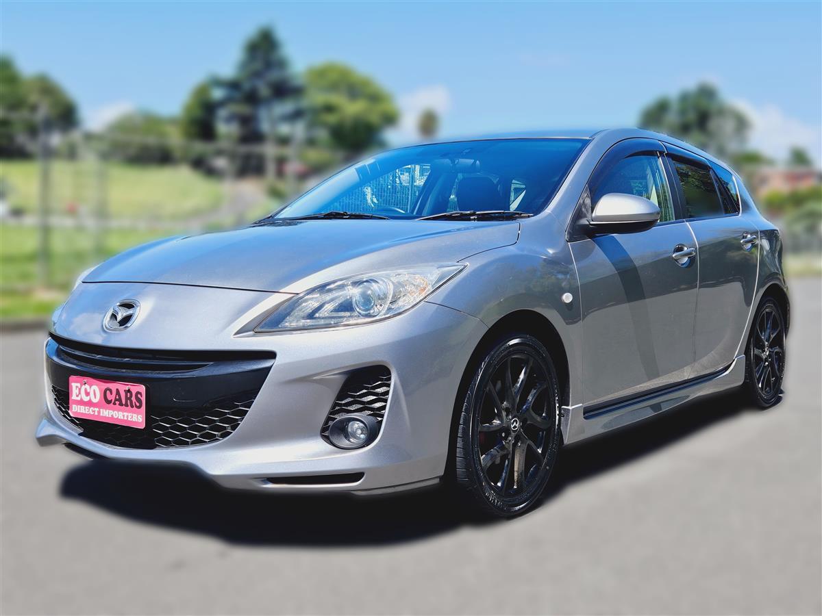2013 Mazda Axela APPLE CARPLAY NEW STEREO Hatchback Automatic, 5 seats, Silver, Petrol, 1,500 cc, 59,851 km