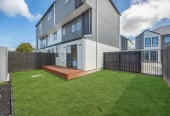 Brandnew 3 beds 2.5 baths home with garage, 1 ensuite ground floor, close to Woolworths, shops, parks, schools, 3/25 Taikata Road Te Atatu Peninsula, Auckland