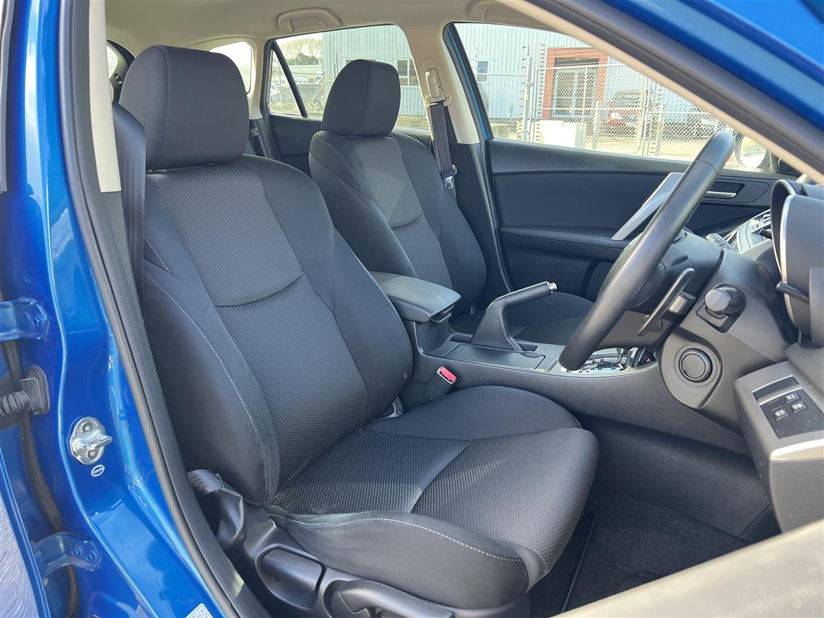 2012 Mazda Axela 20S SPORTS !!! Hatchback Automatic, 5 seats, Petrol, 1,997 cc, 66,550 km