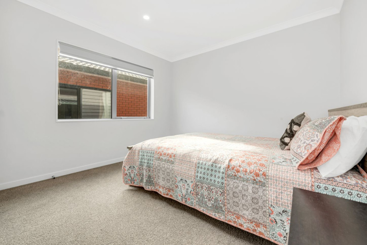 456m2 section, 2 Kitchens, 364m2 8 beds (4 ensuites) 6.5 baths house with double garage and 2 beds granny, close to reserve, schools, Ormiston town centre, 40 Rashni Road, Flat Bush, Auckland