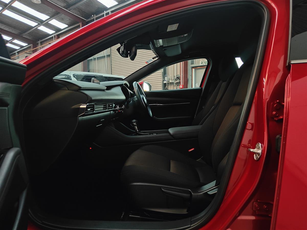 2020 Mazda 3 FASTBACK 20S PRO ACTIVE TOURING SELECTION/360 CAMERA/CARPLAY Hatchback Automatic, 5 seats, New Import, Petrol, 2,000 cc, 41,212 km
