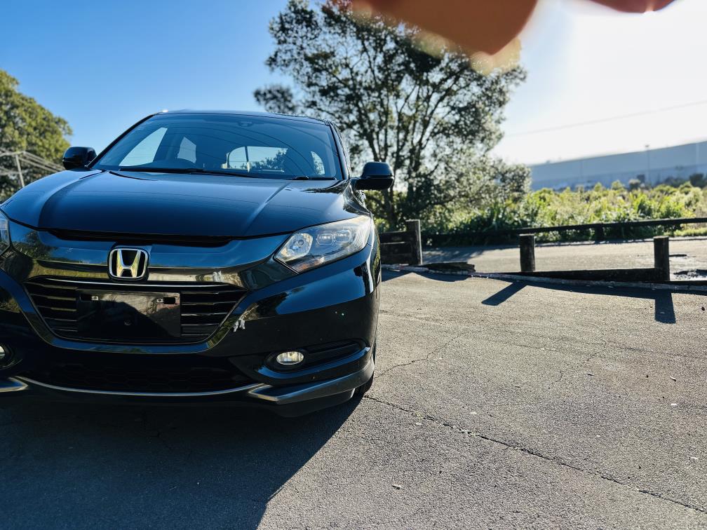 2015 Honda Vezel HYBRID !! HIGH SPEC !! RV/SUV Tiptronic, 5 seats, Black, New Import, Petrol, 1,500 cc, 29,142 km