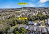 Owners relocating, Next to the Reserve-Mission Heights, Standalone 4 beds 2.5 baths house with garage, close to Ormistonshopping centre, zoned for Mission Heights Primary and Junior college, 13 Pumau Place Flat Bush, Auckland