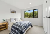 Rangitoto College zone, 143m2 Brandnew Standalone 4 beds 2.5 baths home with garage, close to schools, beaches, Browns Bay village, zoned for Rangitoto College, Murrays Bay Intermediate, Northcross Intermediate, and St John’s School. 2/30 Kiteroa Terrace Rothesay Bay, Auckland
