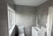 For rent, 2 beds 1 bath unit, Available from 27th June, Conveniently located behind the local shops on Main Road, 68 Main Road, Kumeu, Auckland