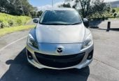 2012 Mazda Axela SPORTS !! STUNNING ALLOYS !! Hatchback Tiptronic, 5 seats, Silver, New Import, Petrol, 1,500 cc, 66,333 km