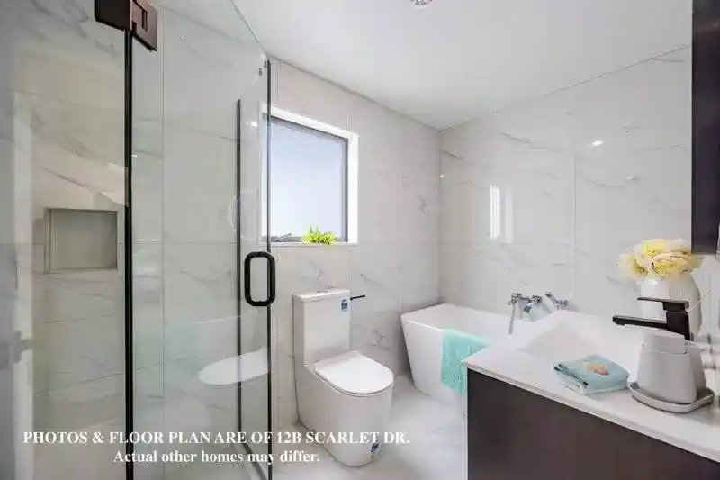 Brandnew freehold 3 beds 2.5 bath Duplex home with garage, Move-in ready, close to schools, parks, shops, 0.5 km to Birdwood School, 1.6 km to Waitakere College, 1.8 km to Massey High School, 12B Scarlet Drive, Ranui, Auckland