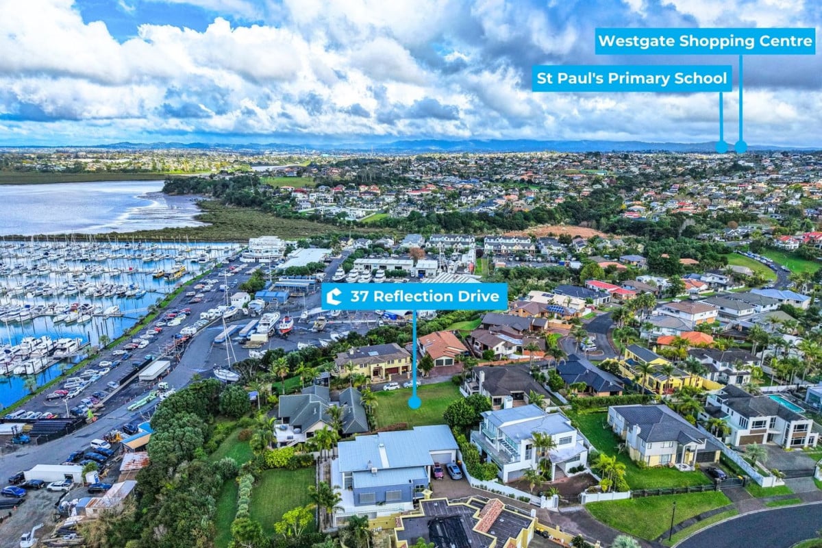 673m2 section, Close to schools, shopping, parks, marinas, easy motorway access, 37 Reflection Drive, West Harbour, Auckland