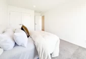 Brandnew 3 double bedrooms plus a dedicated home office/study 2.5 baths home with garage, zoned for Mangapikopiko School with elite ACG Strathallan just a short drive away. close to shops, motorway access, 23 Aratuhia Lane Rosehill, Auckland