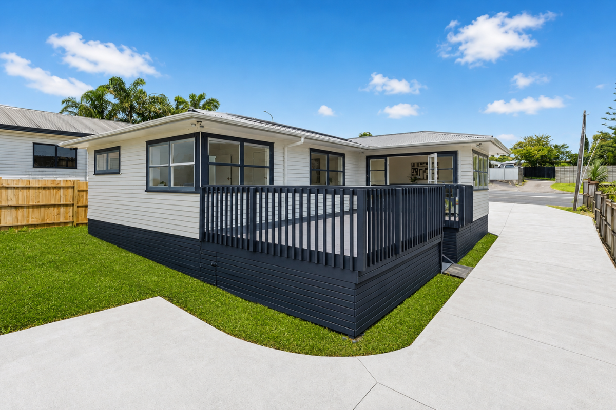 442m2 section, Renovated 4 beds 1.5 baths house, Renovated to a modern, new-home standard, Internal wall and Floor insulation installed, Solar power system, Zoned for Oteha Valley School, Northcross Intermediate and Long Bay College, Prime Northcross / Albany convenience, 9 Oteha Valley Road, Northcross, Auckland