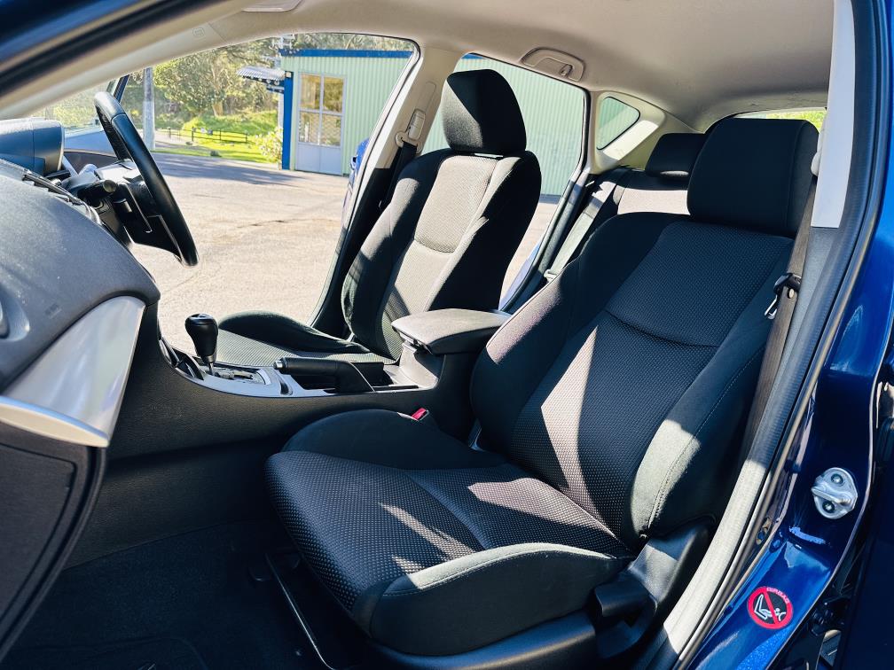 2013 Mazda Axela 20S SPORTS !! SKYACTIVE ENGINE !! Hatchback Tiptronic, 5 seats, Blue, New Import, Petrol, 2,000 cc, 73,217 km