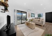 Must sell, 3 beds 2 baths home with garage on 205m2 section, located within walking distance to shops, supermarkets, cinemas, schools, 61a Wellington Street, Pukekohe, Auckland