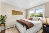 Must Sell, Owners relocating to South Island, 107m2 2 beds (1 ensuite) + study room 2baths home with garage, With access to Baradene College, St Thomas School and Selwyn College, 2/64 Allum Street, Kohimarama, Auckland