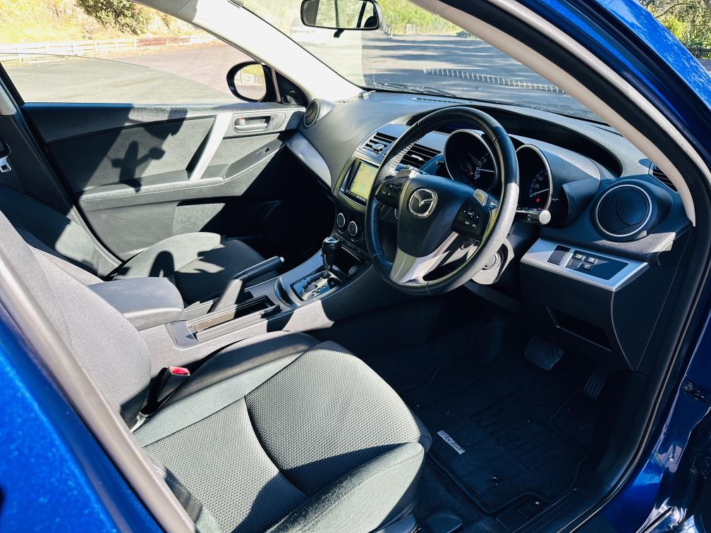 2013 Mazda Axela 20S SPORTS !! SKYACTIVE ENGINE !! Hatchback Tiptronic, 5 seats, Blue, New Import, Petrol, 2,000 cc, 73,217 km
