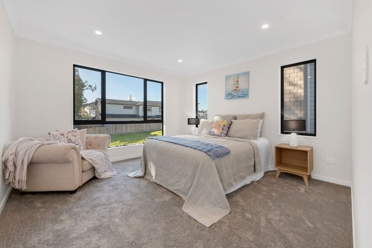 Backing directly onto a peaceful reserve. Brandnew 7 beds (5 ensuites) 6.5 baths house, double garage plus 2 more onsite car parks, 2 beds granny, 2C Hughs Way, Flat Bush, Auckland