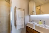 Brandnew, UNIT 13: 3 Bedroom flexi, 3 Bathrooms,1 carpark. Floor area: 71m2 + courtyard 18m2. Price: $700,000+, 666B Great South Road, Ellerslie, Auckland