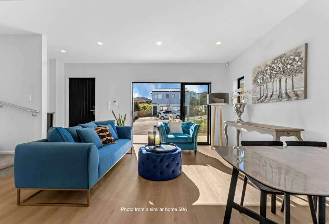 Brandnew 3 beds 2.5 bath duplex home with car park, easy access to Papakura town centre, 44B Crestview Rise Papakura, Auckland