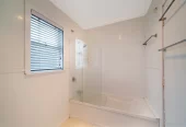 809m2 section, Must SELL ASAP, Due to mounting financial pressures, Forget the CV and ignore past prices, 4 beds 1.5 baths house wit garage, In zone for Freyberg Community School, Rangeview Intermediate, and Rutherford College. 16 Coniston Avenue Te Atatu South, Auckland