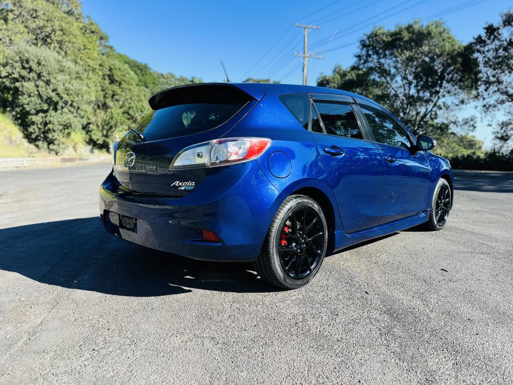 2013 Mazda Axela 20S SPORTS !! SKYACTIVE ENGINE !! Hatchback Tiptronic, 5 seats, Blue, New Import, Petrol, 2,000 cc, 73,217 km