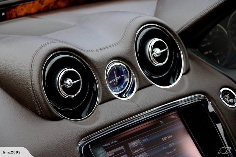 2010 Jaguar XJ V8 Premium Luxury Edition Sedan Automatic, 5 seats, 1 owner, Petrol, 4,999 cc, 56,000 km