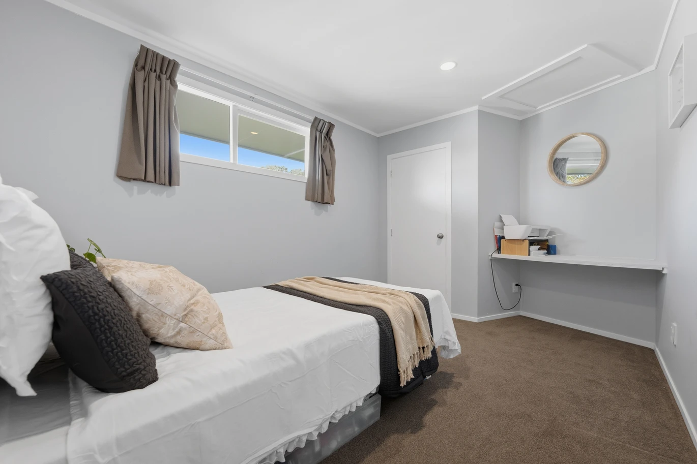 909m2 section, 158m2 4 beds 2 baths main houe PLUS a separate wing/sleepout with a 5th bedroom, bathroom, and covered deck, a massive covered patio with a professional-grade wood-fired pizza oven and a fully equipped outdoor bar area, a large carport, close to reserves, local shops, schools, 23 Tabitha Crescent Henderson, Auckland