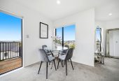 534m2 section, 253m2 5 beds (2 ensuites) 4 baths house with double garage, close to quality schools, parks, local shops, 14 San Casello Rise, Henderson, Auckland