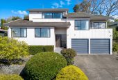 Owners Downsizing After 26 Years, 624m2 section, 190m2 3 beds 2 baths house with double garage, Zoned for the highly regarded Marina View School and Hobsonville Point Secondary School, with Marina View School just a short walk away, 112 West Harbour Drive, West Harbour, Auckland